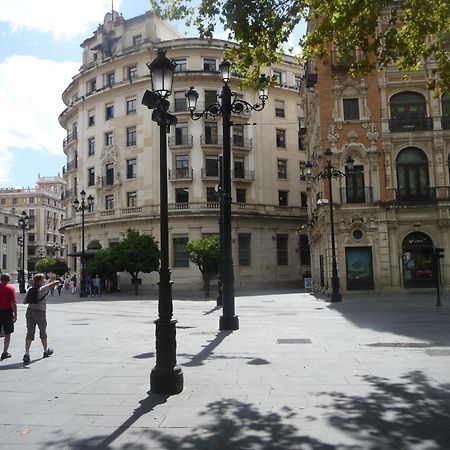 Amplio Apartamento Plaza Nueva 세비야 외부 사진